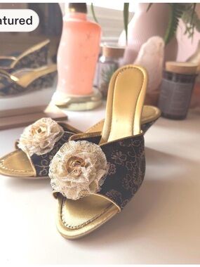vintage 60s boudoir slippers by Nite -Aires